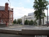 Una dintre intrările în campusul Magee al Universității Ulster