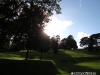 Soarele spre apus în parcul Brooke Park