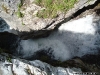 Cascada de lângă intrare