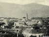 Petroșani, vedere panoramică spre cazinou și cele două biserici catolice