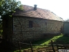 O casă săsească (englezească) din piatră plată în Transilvania